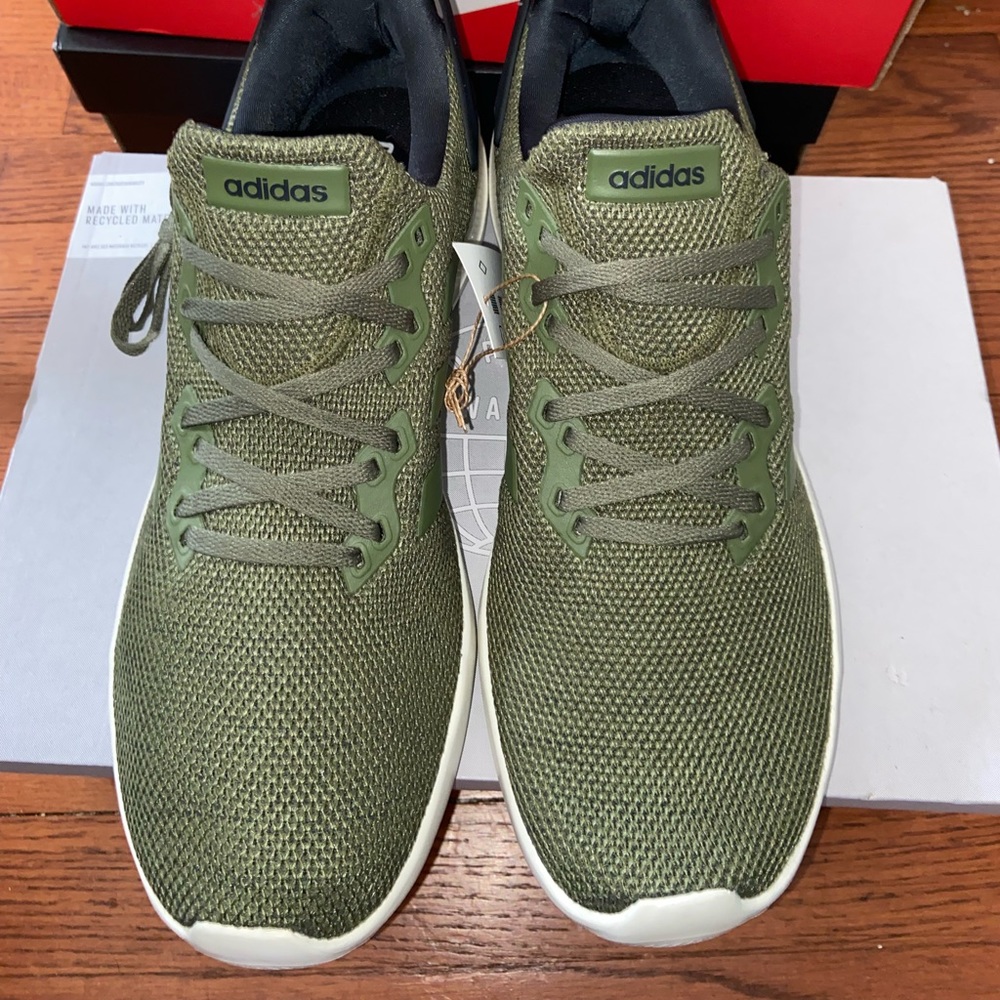 Adidas Never worn!
